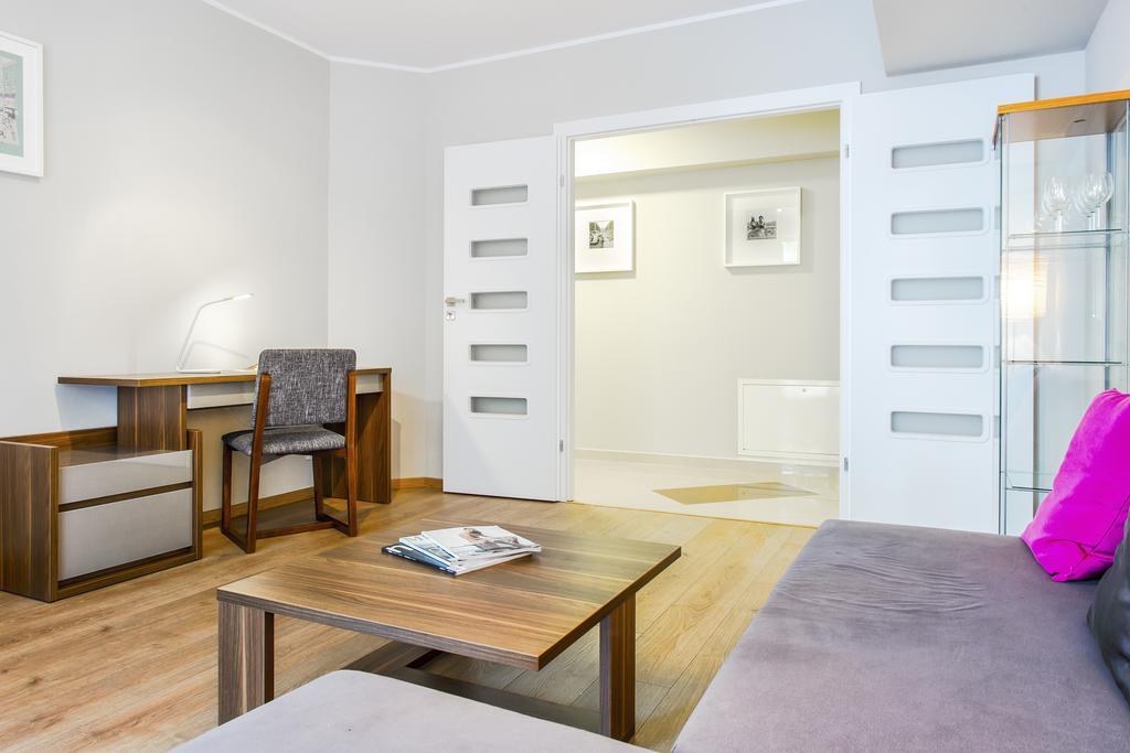Apartament Na Ciepłej Blisko Centrum I Aquaparku Apartament